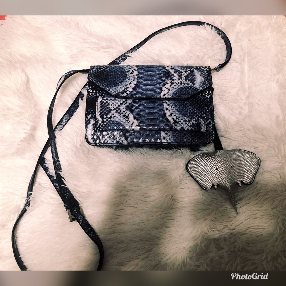 Snake skin print crossbody purse
